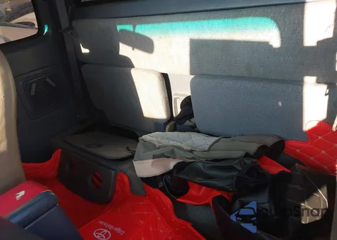 1998 Toyota Tacoma Xtracab from USA, damaged, VIN 4TAWM72N5WZ109960